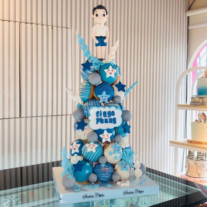 Donat Tower / Ulang Tahun Donat Karakter Anak/ Birthday Cake