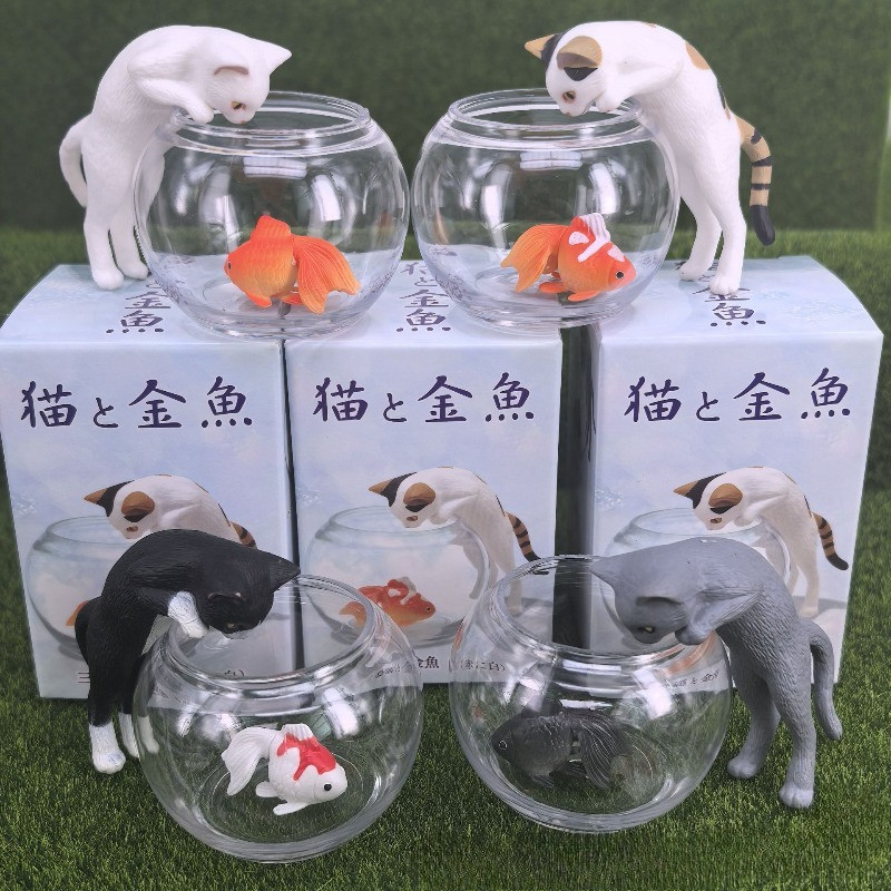Cartoon Miniature Landscape The Cat Watching Goldfish Kawaii Model Action Figure Blind Box Toys