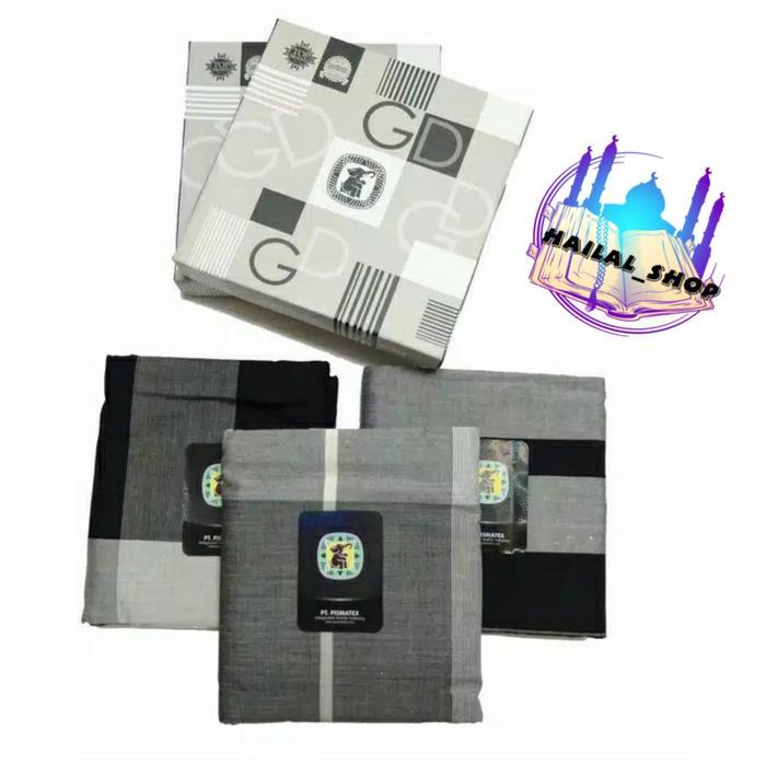 Sarung Gajah Duduk Hitam Putih