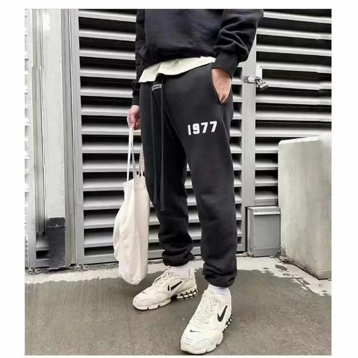 SALE FOG Essentials Fear Of God Jogger Pants Mirror Celana Joger Unisex Termurah
