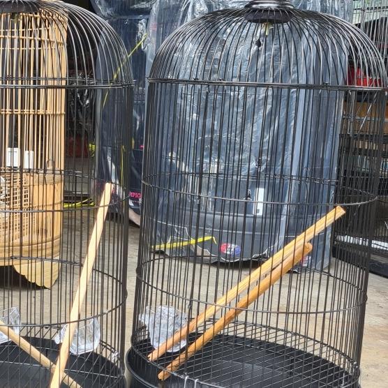 Sangkar Besi Sangkar Besi