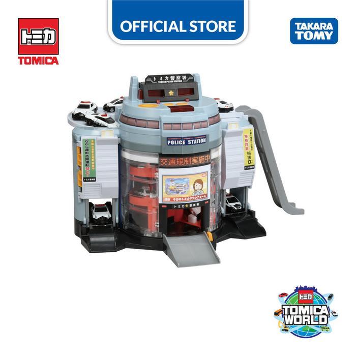 Tomica World DX Police Station
