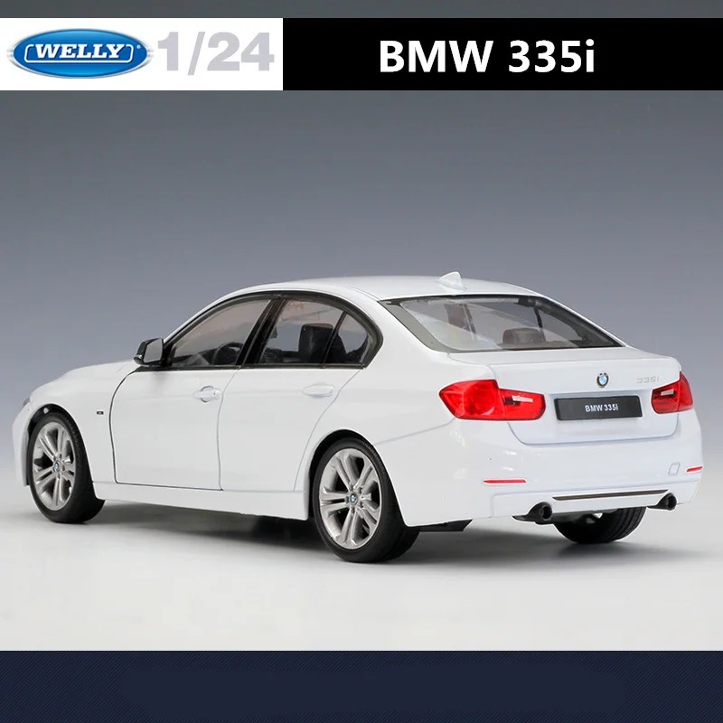 Welly 1:24 BMW 3 Series 335i Alloy Car Model Diecast Metal Toy Vehicles Car Model High Simulation