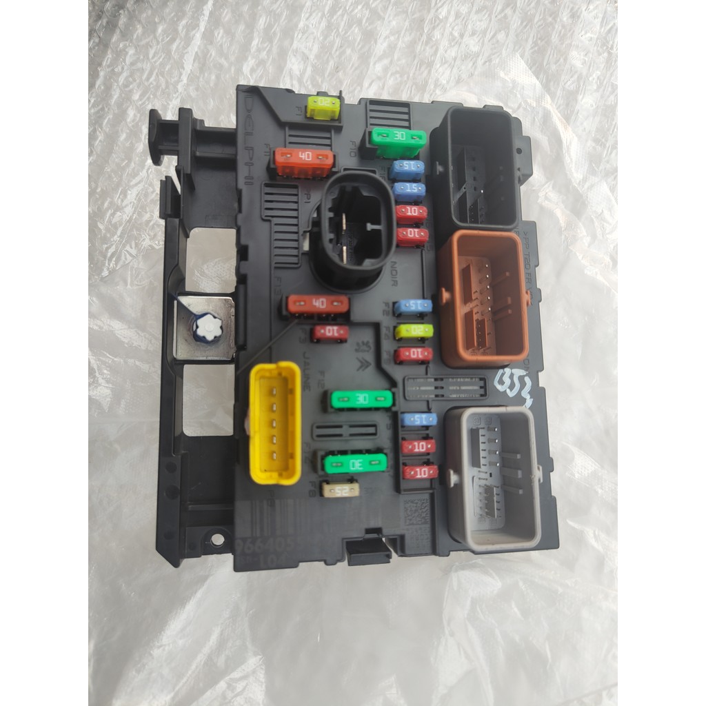 Second Hand 9664055780 9664826080 6500Fh Fuse Box Control Unit Assembly Bsm-L11 L04 For Peugeot 307