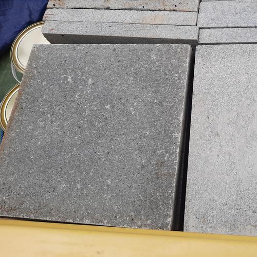 IDXXX- Batu Alam Andesit Bakar 60X60