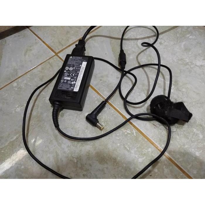 Jual Charger cas laptop acer E5 473 471 422 421 411 E5-473 E5-471 E5-422 E5