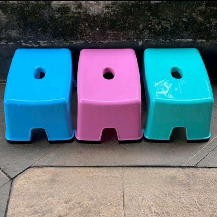 Bangku jengkok lionstar kursi motor pendek bangku jongkok plastik tebal