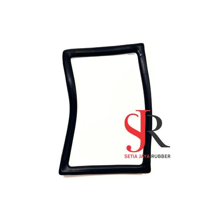 Karet Kaca Belakang Mobil Toyota Kijang Super