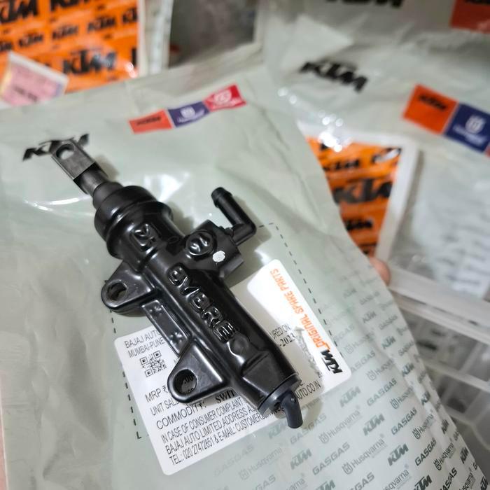 Master Rem Belakang Ktm Adventure 250 / Adventure 390 Original