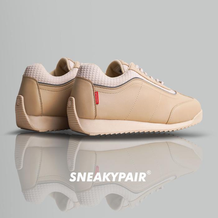 SNEAKYPAIR Dash Almond Milktea Sepatu Wanita Sneakers Shoes