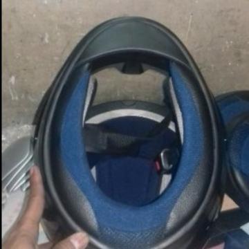 SIAPKIRIM busa atau bantalan leher belakang helm cargloss yamaha ala arai atau u READY STOCK