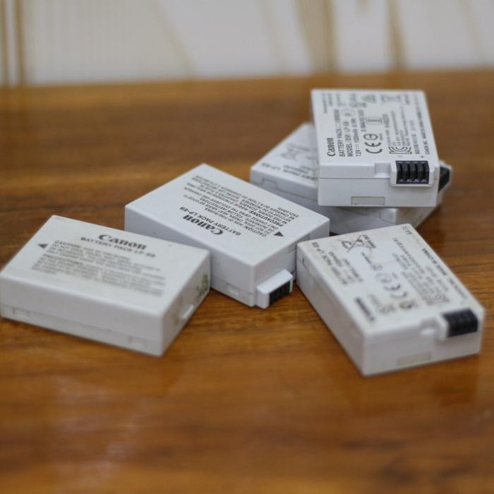 Batre Original Copotan Lp-E8 Lpe8 Lp E8 Canon 550D 600D 650D 700 Ready