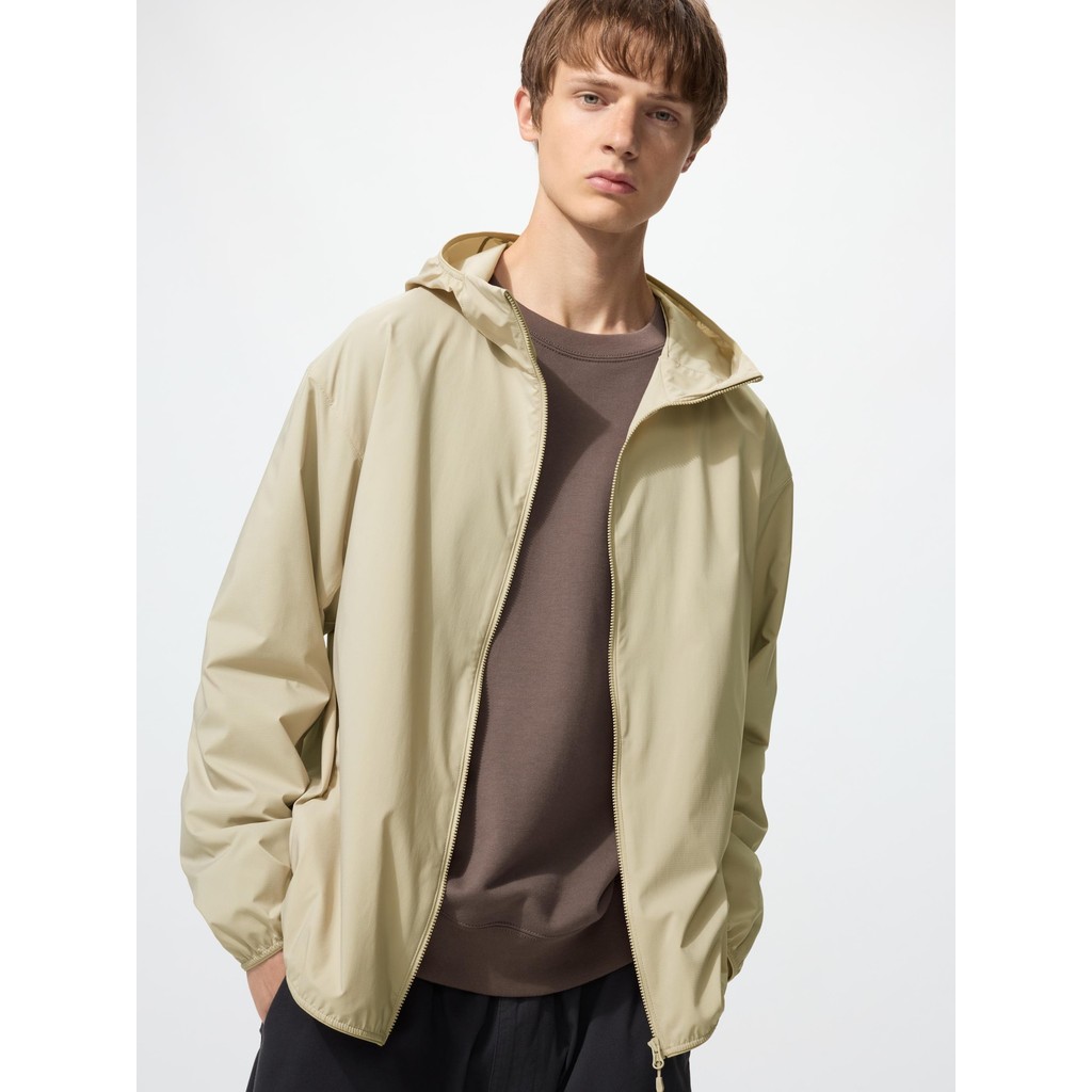 Uniqlo Jaket Parka Saku Proteksi Sinar UV
