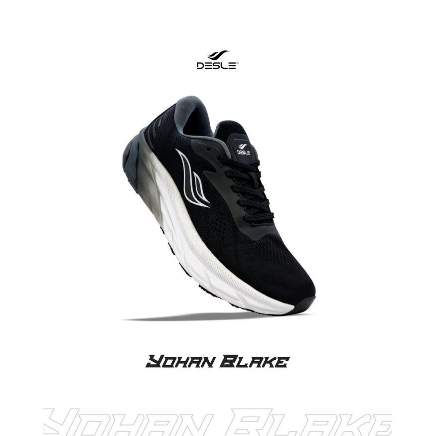 DISKON Shoes Sneakers Running Yohan Blake Hitam Putih READY STOCK