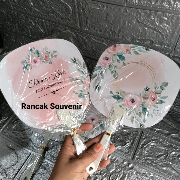 Isi 50 Pcs Souvenir Kipas Bunga Shabby Motif Cantik Kemasan Plastik Pernikahan Ulang tahun