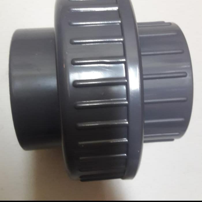 watermur pvc 3 inchi socket / water mur pvc 3"