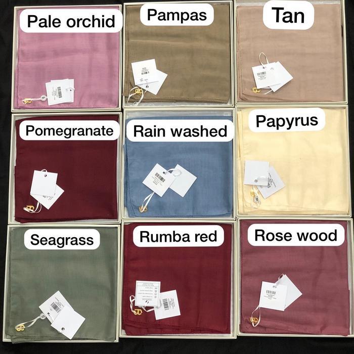 New- BUTTONSCARVES EVERYDAY POLOS