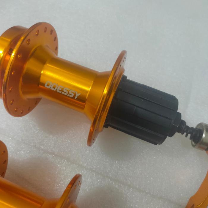 Hub Freehub Odessy Bearing Disc Brake 32H 36H Gold Garansi