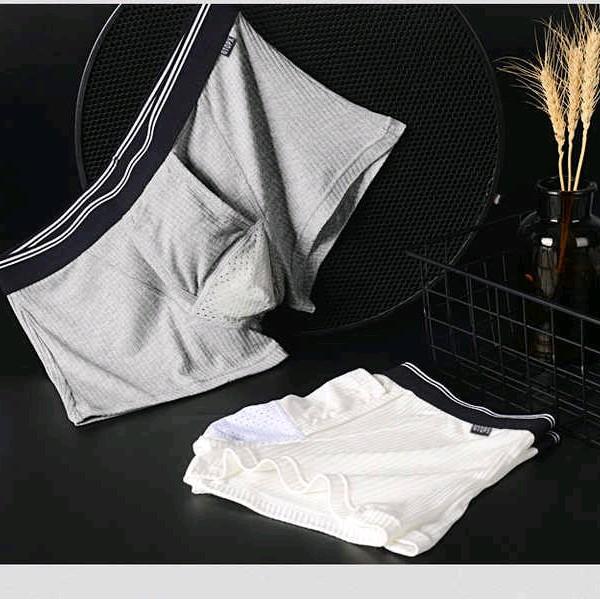 Boxer pria kantong P hadap atas