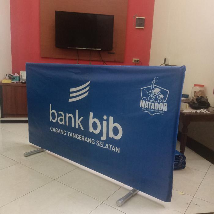 Sketsel pembatas lapangan tenis meja pingpong