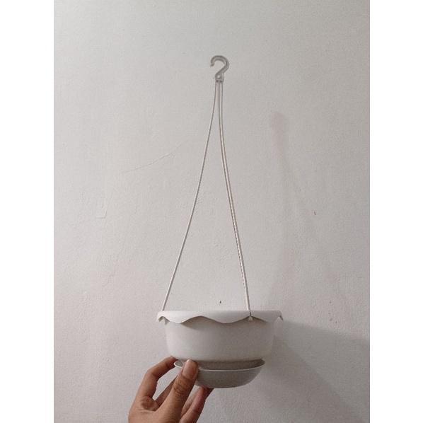 Pot Vas Bunga Plastik Tali Gantung Putih untuk Hiasan Pajangan Dekorasi Taman Rumah Cafe Hotel dll.