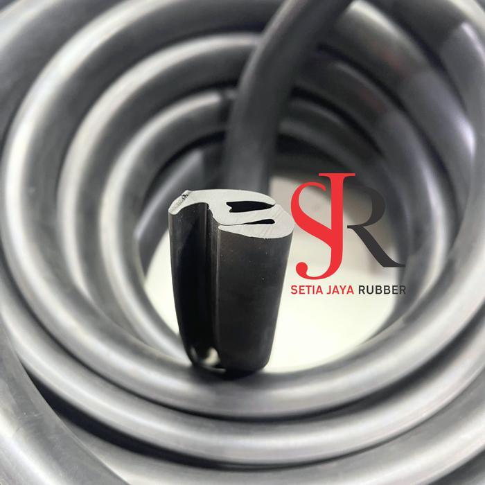 Karet Kaca S Polos Lebar 30MM Karet Kaca Mobil Type S Polos 3CM Meteran