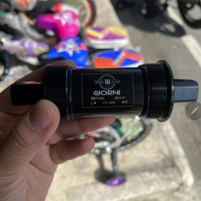 Bottom Bracket Bb Kotak Ceramic Giorni