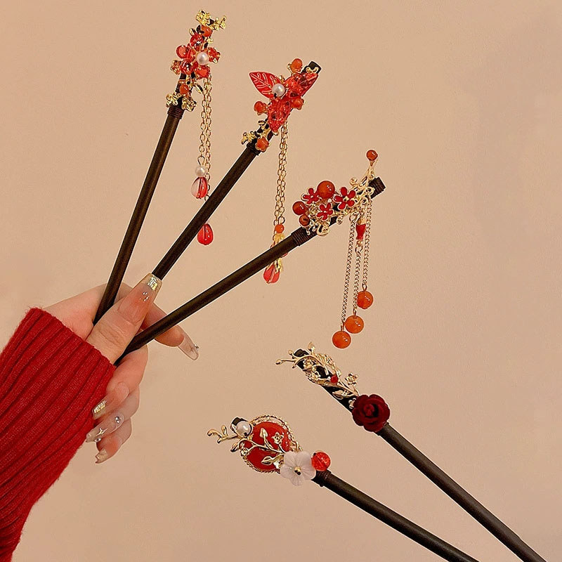 Red Flower Hairpin New Chinese Style Wooden Tassel Hair Stick Ancient Style Cheongsam Hanfu Chinese