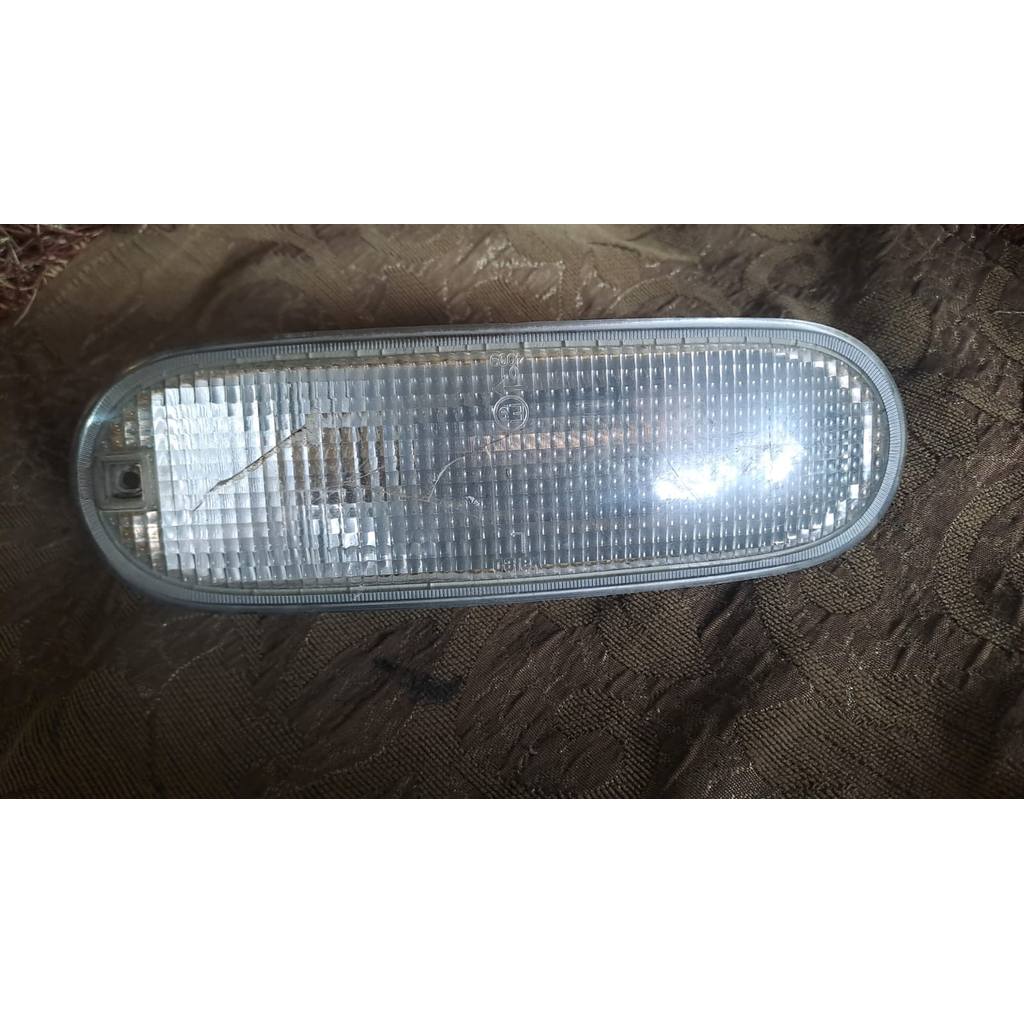 Lampu sein bumper depan bawah volkswagen vw beetle 2004 cabriolet original