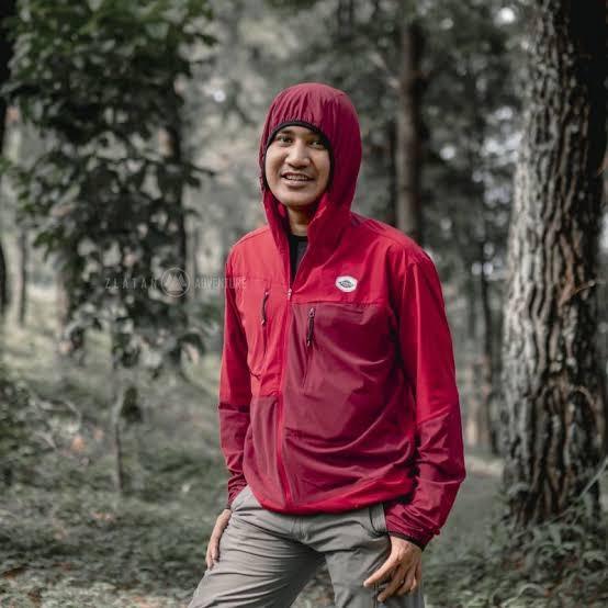 JAKET MAKALU BOREALIS POCKETABLE