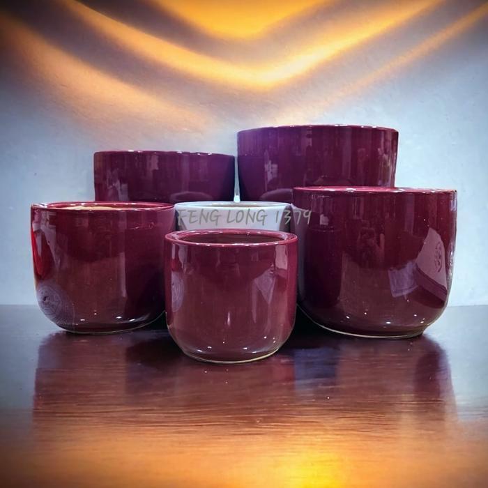 Hiolo Keramik Import Lurus Polos