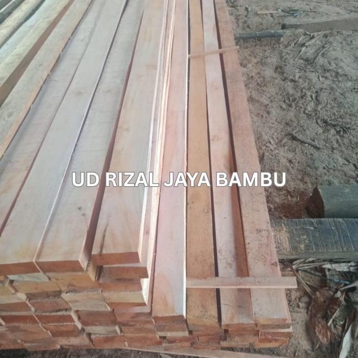 Kayu Balok 6x12 cm panjang 4 meter