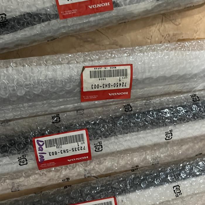 Karet pelipit dalam civic nouva