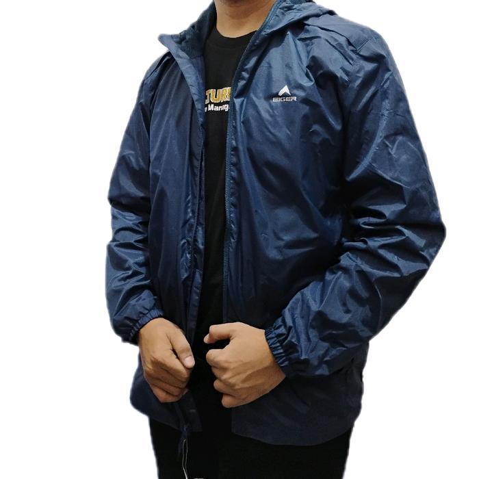 Eiger Jaket murah meriah untuk harian berangkat/pulang sekolah,kuliah atau kerja. bahan parasut
