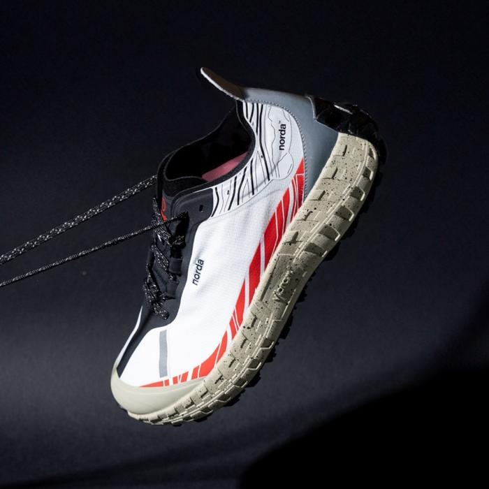 Norda 001 x Ray Zahab Limited Magma Red Vibram Original Trail Running