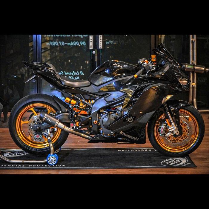 KNALPOT LEOVINCE GP CORSACARBON EVO SHORT HEADER STAINLESS ZX25R