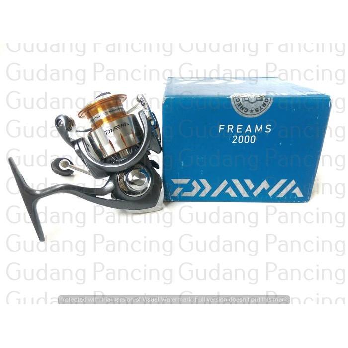 Reel Daiwa Freams 2000