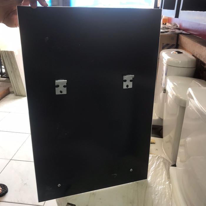 Kaca Cermin Gantung Kotak Polos / Cermin Washtafel Cermin Kamar Mandi