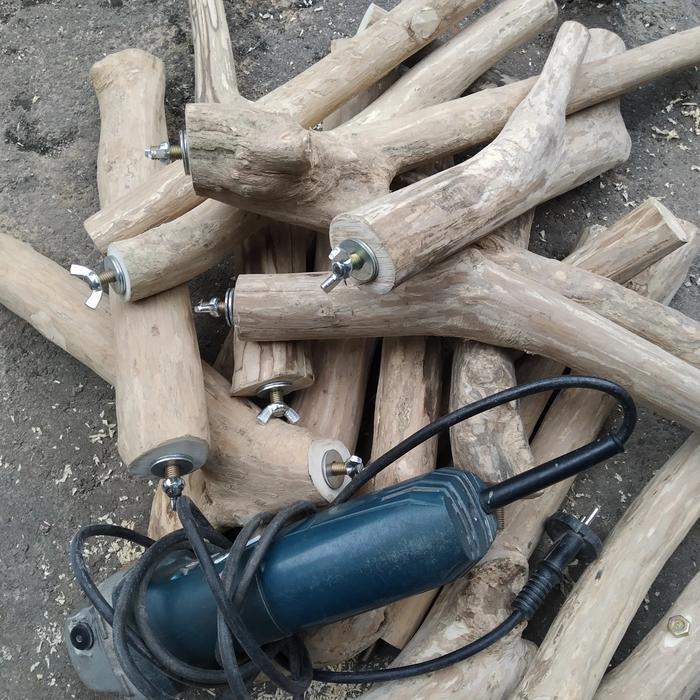 BRIDTIS- Tangkringan Kayu Kopi/ Kayu Kopi / Tangkringan Tempel Parrot