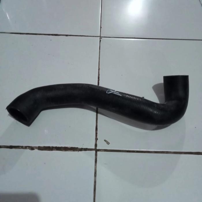 Selang Radiator Atas Bmw E34 M20