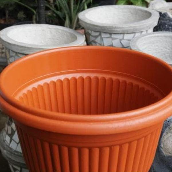 FARM- Pot Plastik 40 Cm Coklat 817 / Pot Tanaman / Pot Bunga