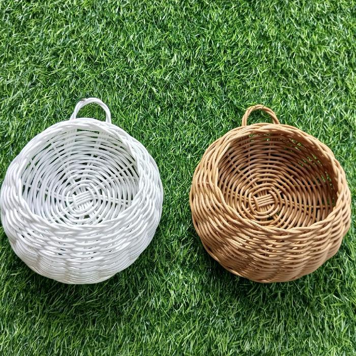 Vas rotan sintetis // vas tempel rotan bulat // pot dinding rotan