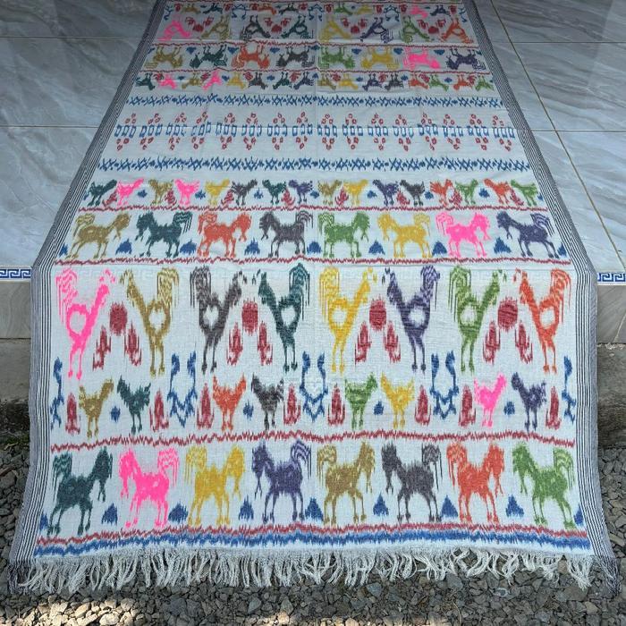 Kain Tenun Sumba / Kain Tenun Super Premium Motif Sumba