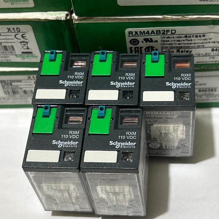 ototr- Relay Schneider Rxm4Ab2Fd 110Vdc 14 Kaki Rxm4Ab2Fd 110V Dc Relay Schneider Original