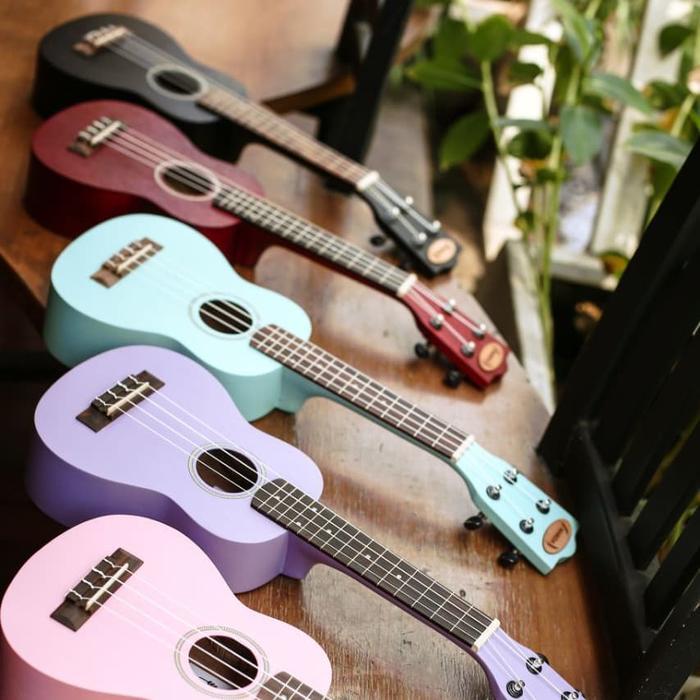 Ukulele Makoa Premium Soprano Natural Original