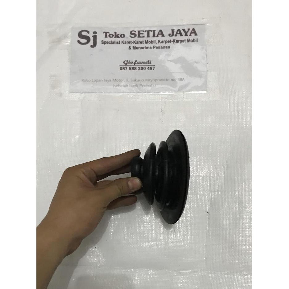 Karet boot perseneling atau karet transmisi isuzu panther kotak