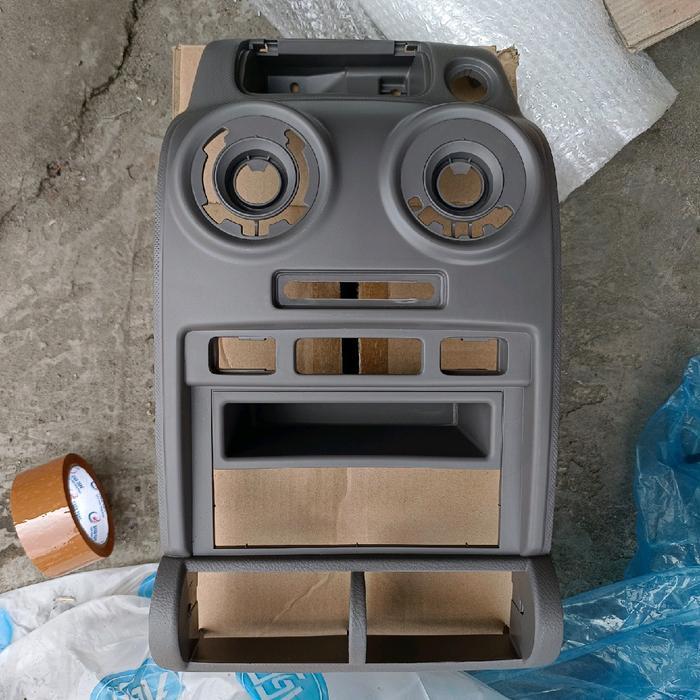 panel tape Avanza Xenia dengan lubang jam 2006-2008 ORI BEST