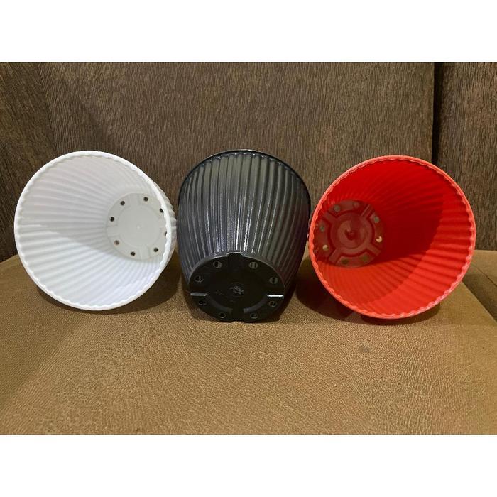RAJA INDO Pot Kerang 15 Putih / Pot Zigo 15 / Pot Tanaman / Pot Hias / Pot Bunga Artificial Besar