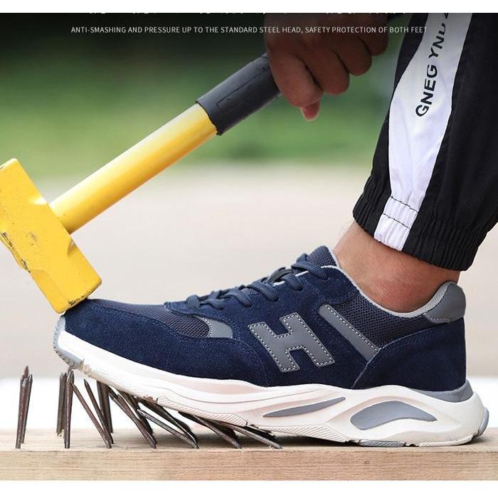 PROMO Sepatu Safety Ringan Sneakers Sporty pria wanita casual Ujung Di lapisi besi Safety Shoes