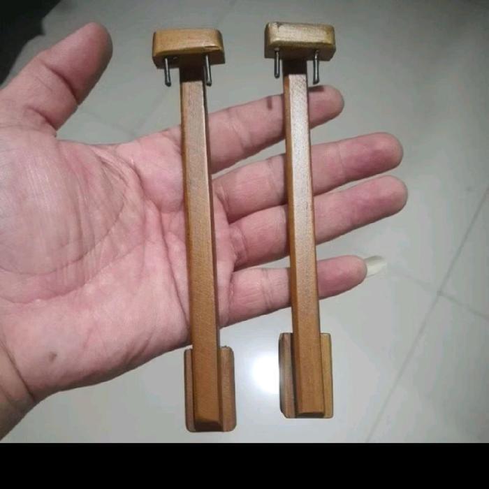 HOLDER PAKAN BRANJANGAN 15CM COKLAT